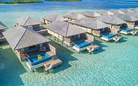 Residence Dhigurah 5*